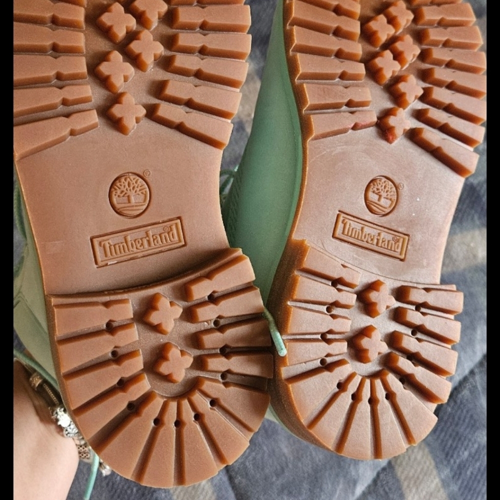 Girls Timberland Boots - Picture 6 of 7